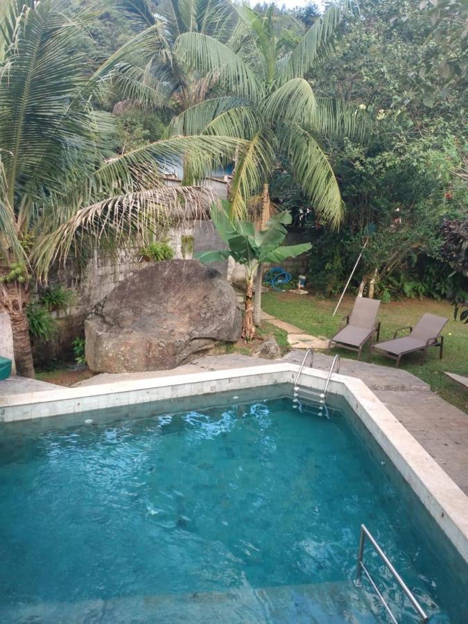 Piscina Climatizada, Jacuzzi E Com Grande Area Verde 乌巴图巴 外观 照片
